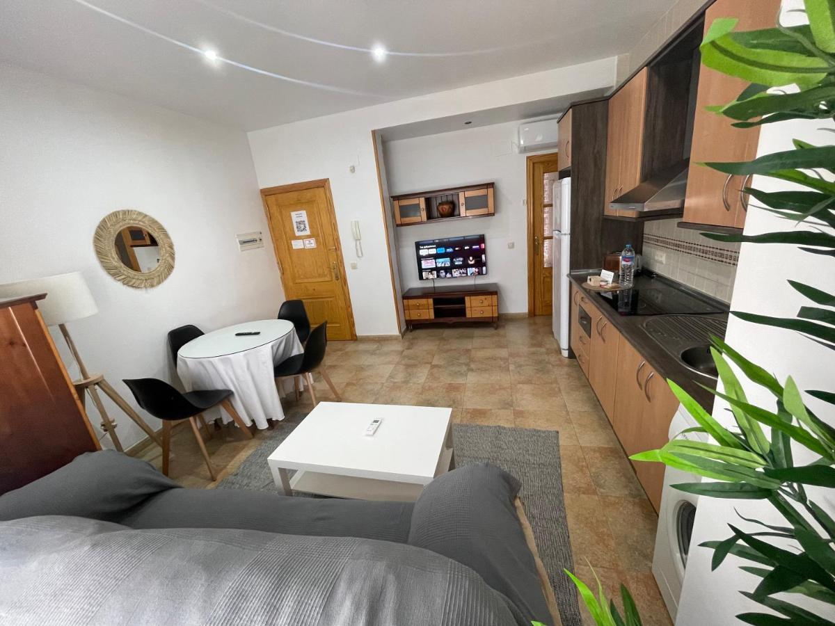 Apartamentos Colon Pondos Linares (Jaen) Ngoại thất bức ảnh